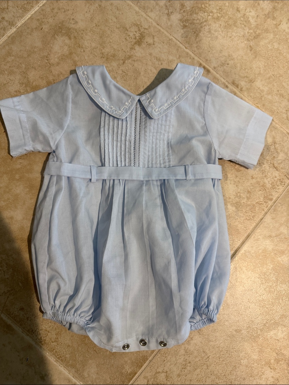 Feltman brothers Baby boy 3M Light Blue Baby One-Piece with Peter Pan Collar EUC